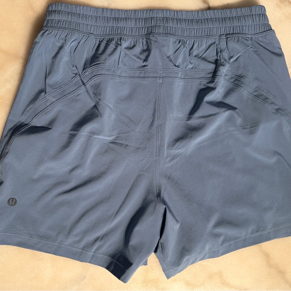 Lululemon 5” men’s shorts (S) NEW